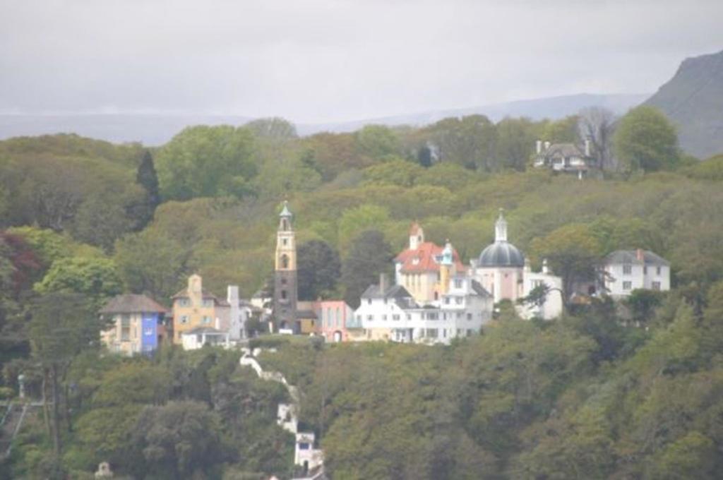 Bryn Derw Talsarnau